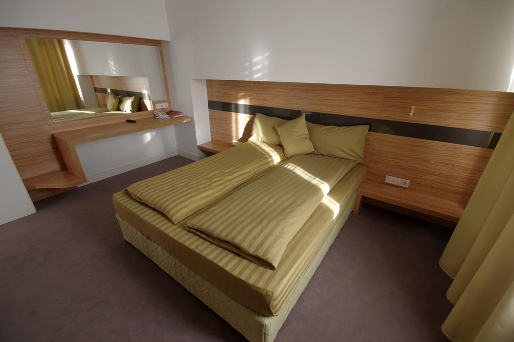 Hotel Mak Gabrovo Eksteriør bilde